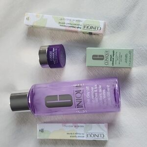 Clinique Skincare & Makeup Set